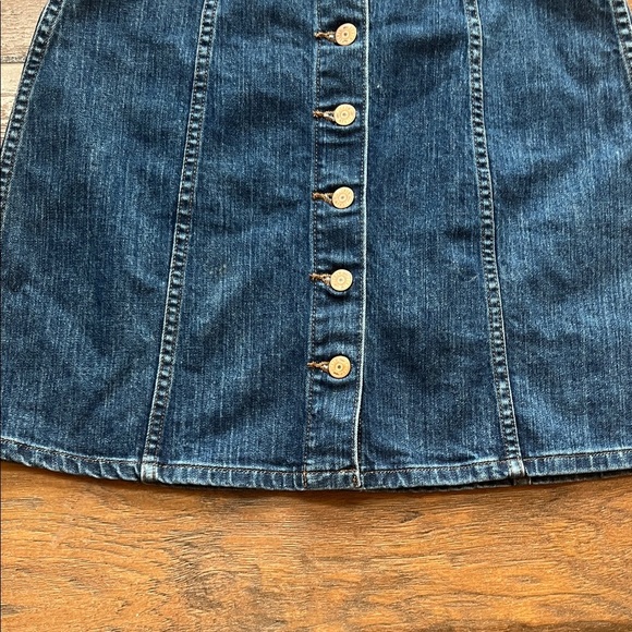 J Crew Denim Button-Front Skirt - Size 27 - Picture 4 of 6